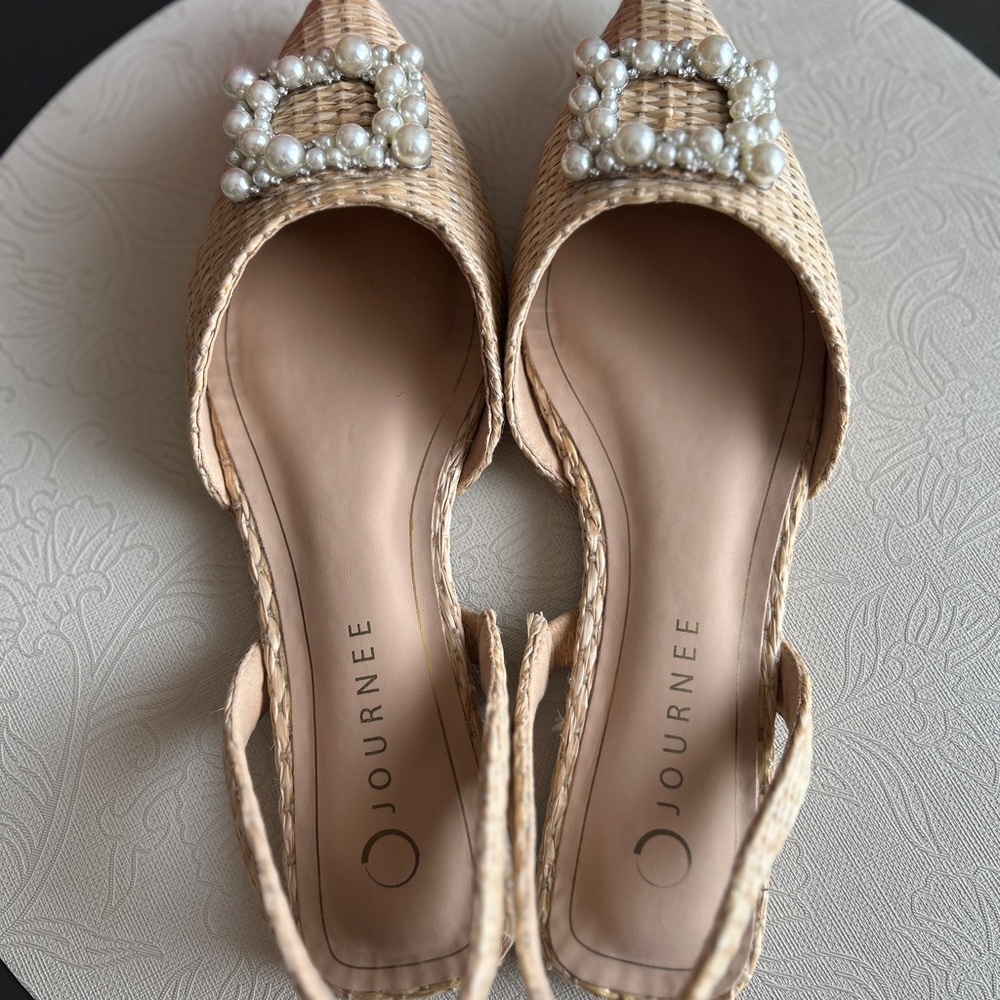 Journee Collection Beige Woven Slingback Flats with Pearl Buckles - Picture 3 of 6